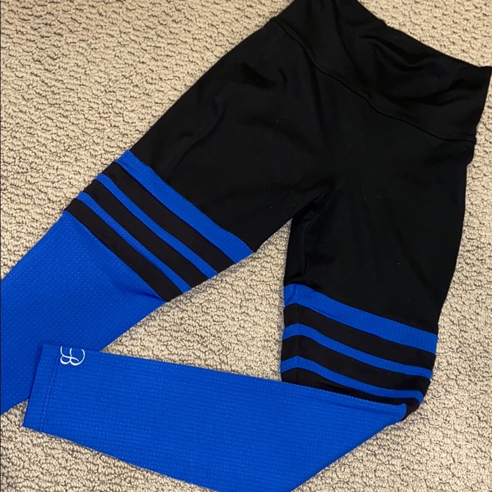 Bombshell sportswear leggings